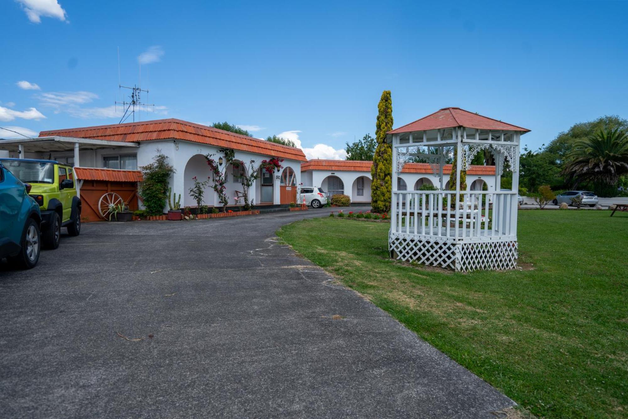 Casa Mexicana Paeroa Exteriör bild